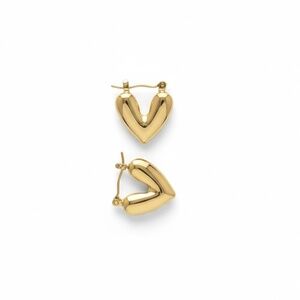 Gold tone heart earrings